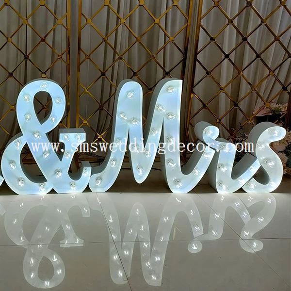mr and mrs letters for wedding