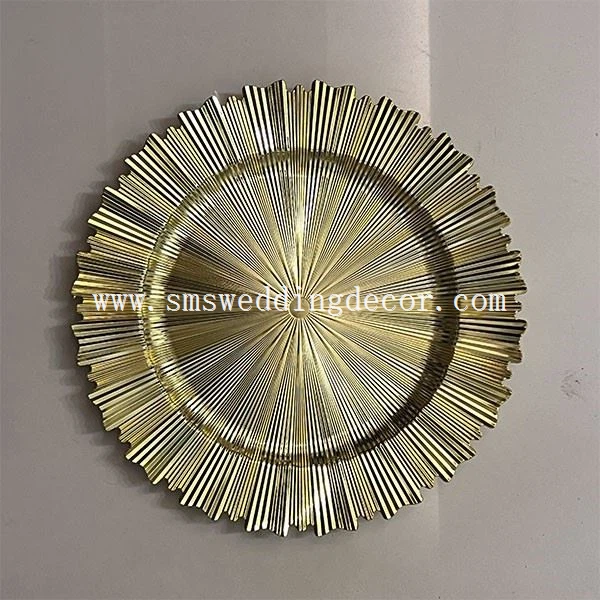 gold charger wedding